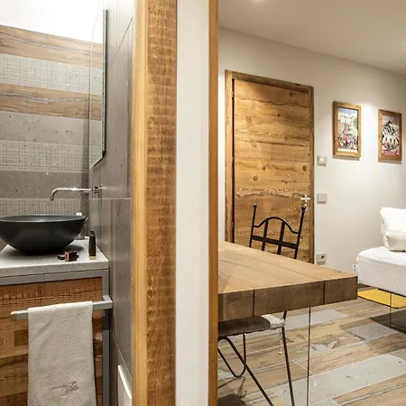 L'atelier Du Temps - Maison Ida 아파트 *